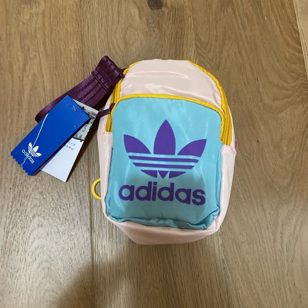 Adidas originials mini backpack